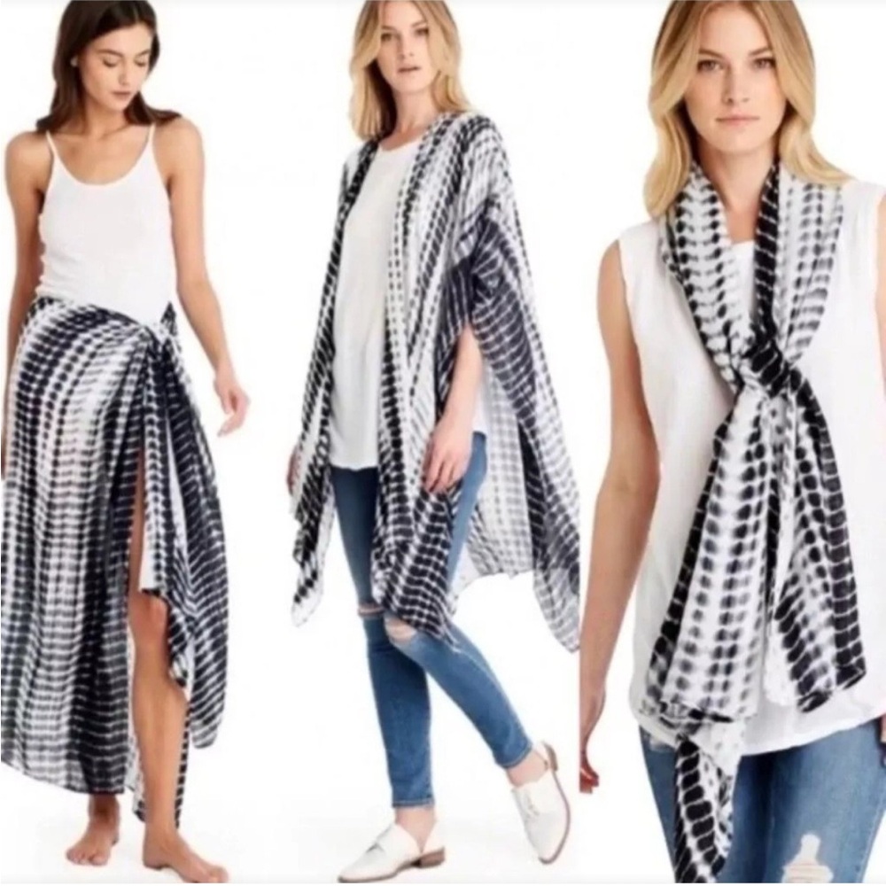 Michael Stars Convertible Ruana Tie Dye Scarf Wrap Sarong One Size Black White